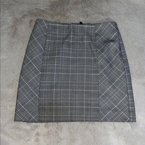 H&M Black and White Plaid Mini Skirt